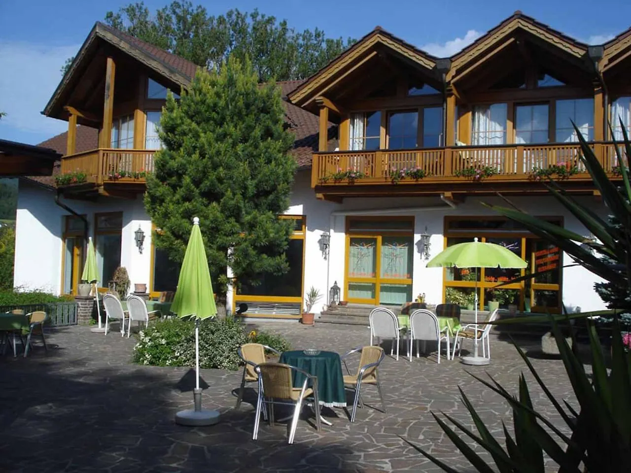 Ξενοδοχείο Ferienhotel Muench Neukirchen beim Heiligen Blut